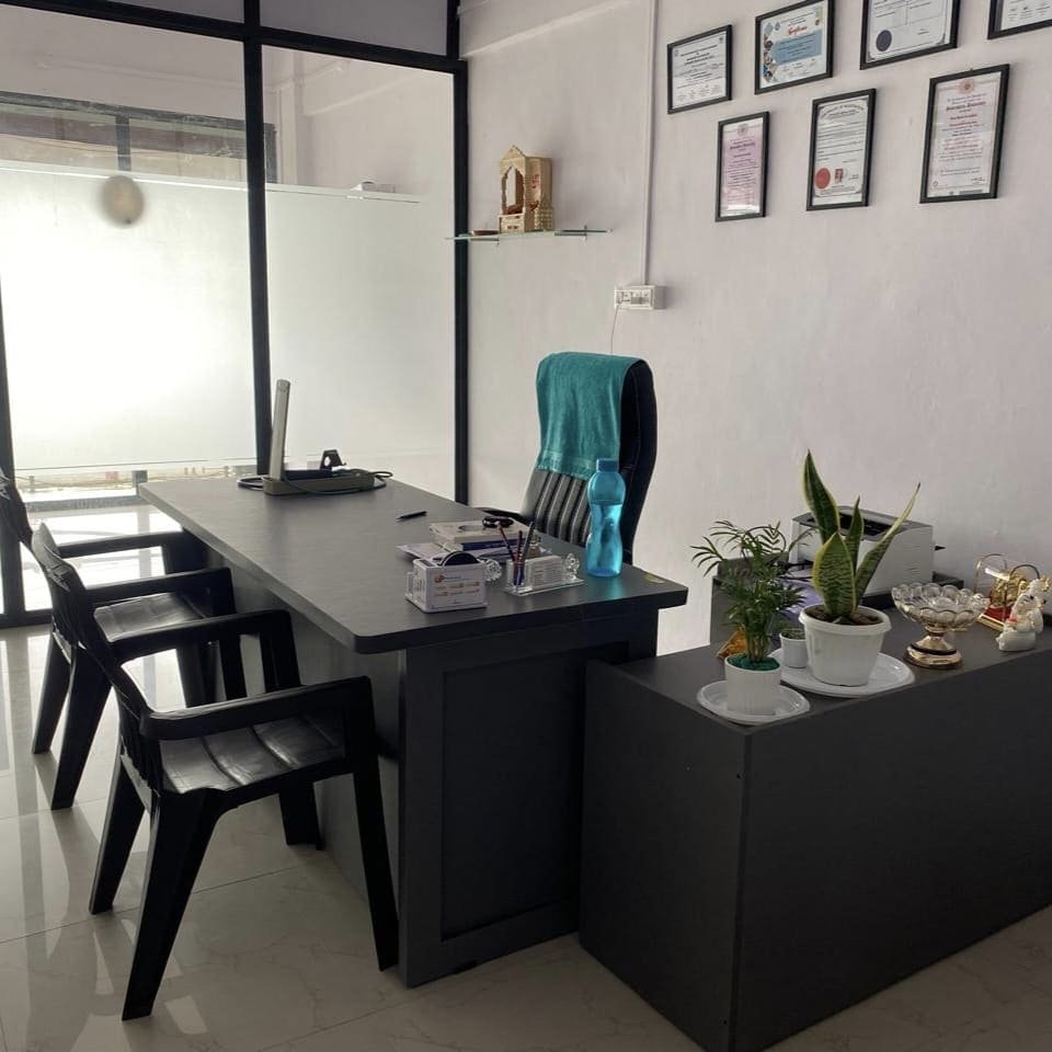 Clinic consultation room in Abrama, Valsad